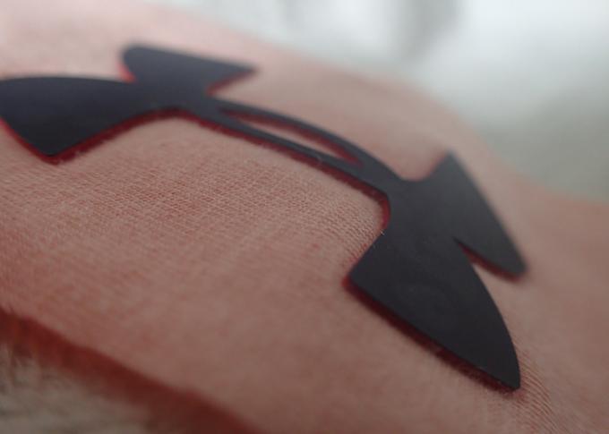 Herzien twee niveaus kleur in één van de de materialenhitte van het embleemsilicone embleem van de de overdrachtdruk voor sportkleding