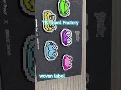 Geweven kleding op maat Etiketten Stof Geborduurde pleisters Wasbaar kenmerk