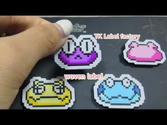 Op maat gemaakte vouwkleding met hoge dichtheid Geweven etiketten met Selvage Techincs