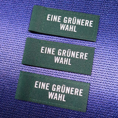 Gepersonaliseerd merk logo verkoop label kleding label schermdruk logo geweven label