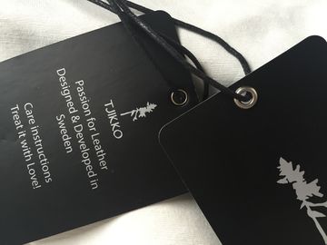 Beide hangt de Zij Zilveren het Document van de Embleemkunst Kleding Markeringen met Zwart In de was gezet Koord