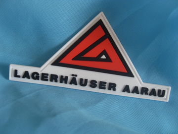 Van het Embleemflarden van manierontwerpen het Rubbersilicone van de Kledingsetiketten 100% van Pvc met Shinny-Effect