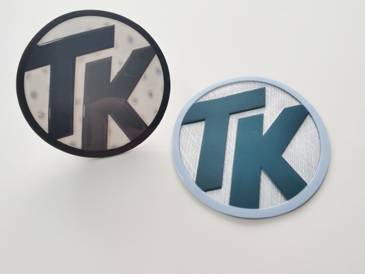 De speciale Materiële Etiketten van het Druksilicone voor de Kleding van Helder Oppervlakte 3D Handelsmerk