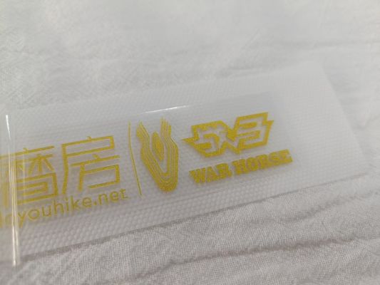 3D-gebrouwen gloeiend logo ijzeren kleding warmte rubber badge siliconen warmteoverdracht pleister