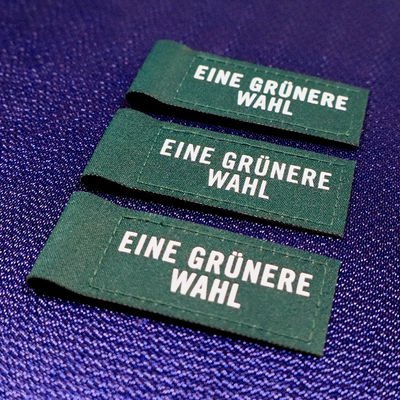 Gepersonaliseerd merk logo verkoop label kleding label schermdruk logo geweven label