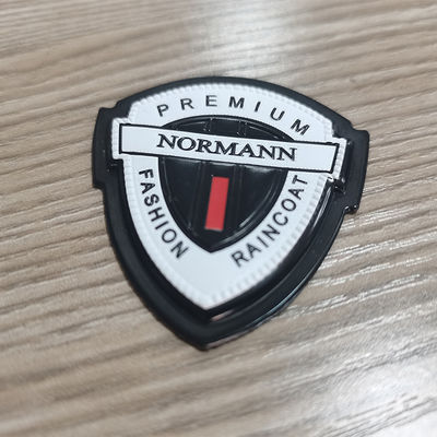 Custom Design Round Free Design Garment Labels and TPU Badges for Multi-Usage Clothing and Accessories