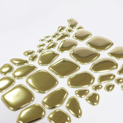 Fabriek Custom Metallic Gold TPU Heat Transfer Label - Onregelmatig gevormde embleem voor luxe kleding & mode kleding