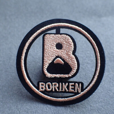Geborduurde dienst Custom kleding badge label 100% machine geborduurde pleisters en warmte overdracht badges met