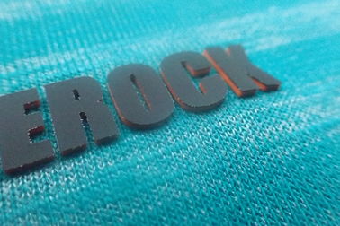 3D Kledingstuk van de de Hitteoverdracht van het Siliconekenteken etiketteert Milieuvriendelijk