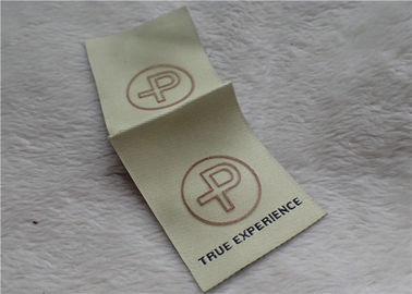 Van de Etikettenshinny van de embleem Medio Vouwen Geweven Kleding Goud 0.4mm Dikteoeko SGS BV