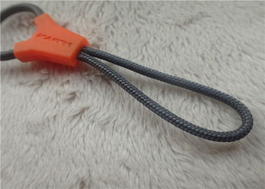 Van de de Vormkabel van het Debossedembleem Onregelmatige Rubber de Ritssluitingstrekker voor Berg die Zakken beklimmen