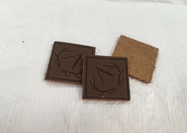De douane personaliseerde het in reliëf gemaakte Etiket van Logo Jeans Genuine Leather Patch /Leather voor Kledingstuk