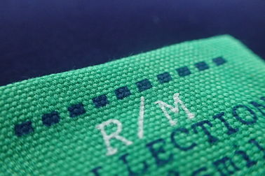 De Drukdouane Geweven Etiketten van het rechthoekscherm voor Kleren, Hoeden