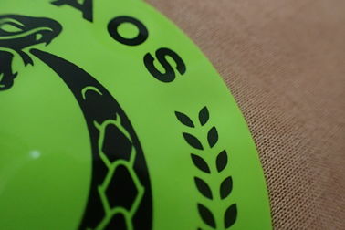 De gepersonaliseerde Elegante Etiketten van de Hitteoverdracht voor Kledingstukken Aangepaste Grootte