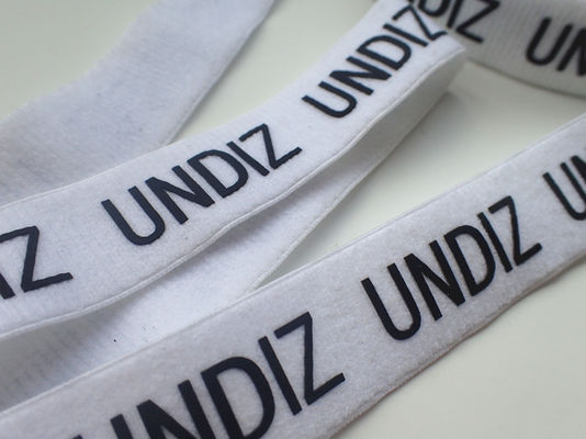 Gedrukt Siliconelogo on elastic webbing tape Aangepast Ontwerp