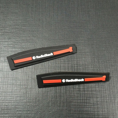 De Kleding van het douaneontwerp etiketteert Kledingstuk van T-shirt 3D Logo Plastic Silicone Badge For