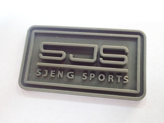 Flard van pvc van Logo Label van de kledingstuk het Toebehoren In reliëf gemaakte Kledende Douane Rubber
