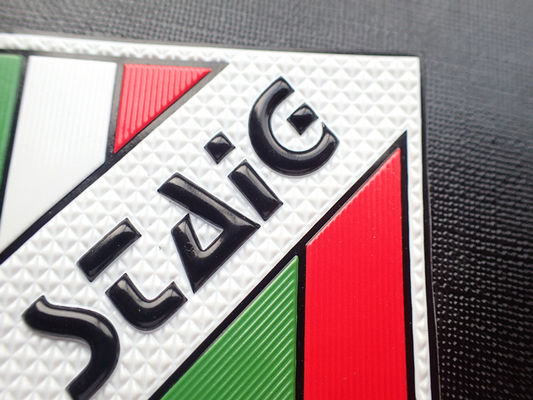 OEM Douane maakte 3D de Etikettenflarden van Logo Soft TPU voor Kleren in reliëf