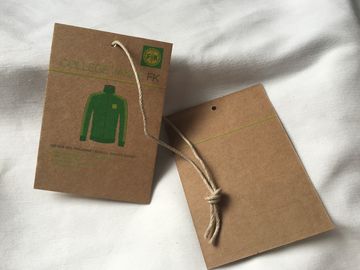 3 Document van kleuren hangt het Bruine Kraftpapier Markering, 3mm hangt het Katoen/het de Douanekledingstuk van het Linnenkoord Markeringen