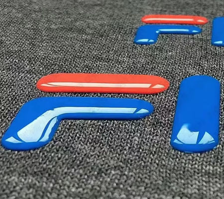 3D-gebrouwen gloeiend logo ijzeren kleding warmte rubber badge siliconen warmteoverdracht pleister