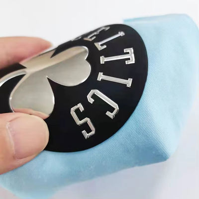 Custom High Quality TPU Label Wasbaar 3D Heat Transfer Badge op Garment