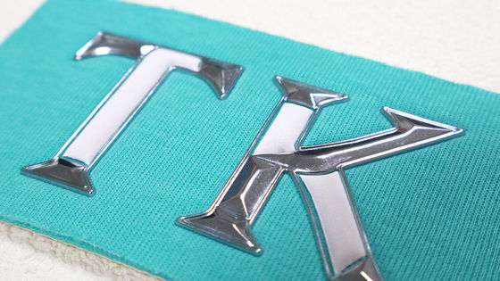 3D-metalen patch Gedrukt logo Hoogfrequente TPU-warmtetransferlabel voor kleding Bulk Factory Price