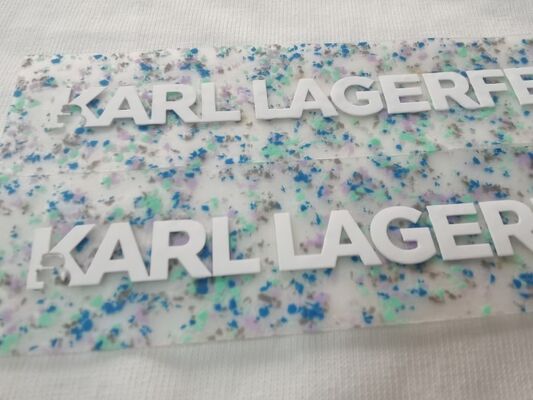Custom 3D opgeheven rubber siliconen logo stickers Hoogwaardige warmteoverdracht voor kleding & kleding