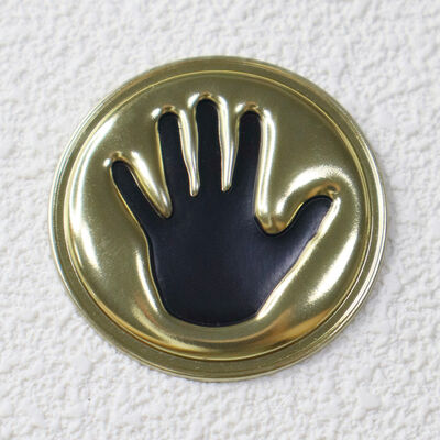 Aangepaste 3D TPU High-Frequency Patch - Metallic Goud Handprint Ontwerp voor Kleding & Accessoires