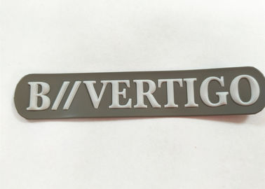 Het aangepaste embleem herstelt 3D zacht plastic pvc in reliëf gemaakt silicone rubberflard